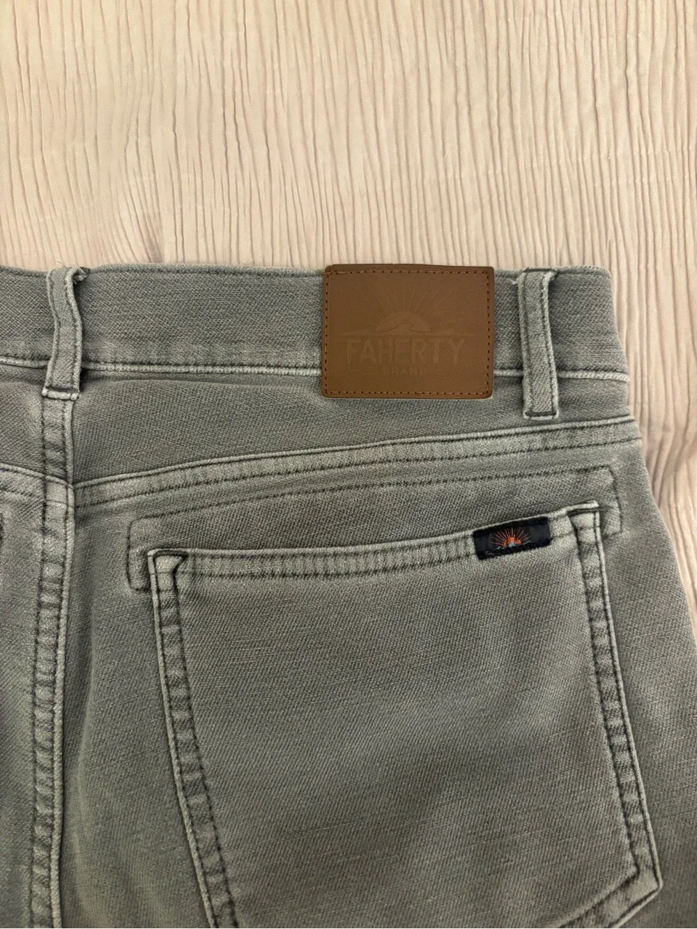 Faherty Brand Men’s Gray 5 Pocket Stretch Pants Size 30 Casual Premium